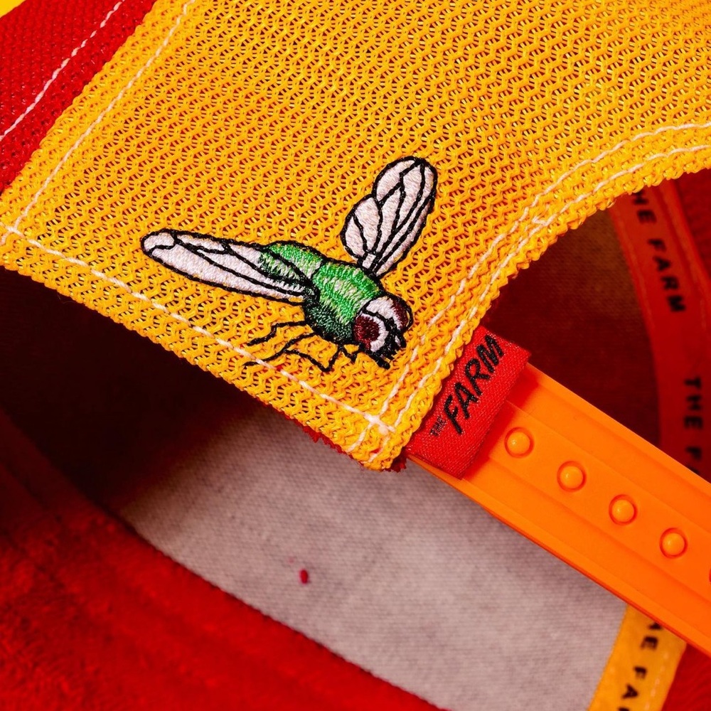 ⭐️NIB Limited Edition Goorin Brothers “Bothered” Pooh Bear Trucker Hat⭐️ - Picture 2 of 10